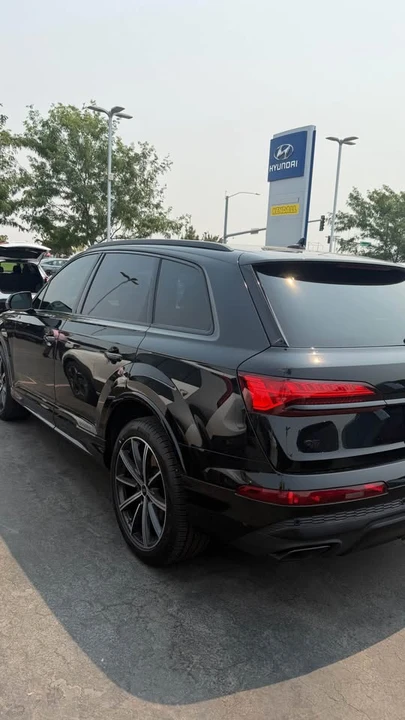 2025 Audi 4M Q7 - Image 4 of 13