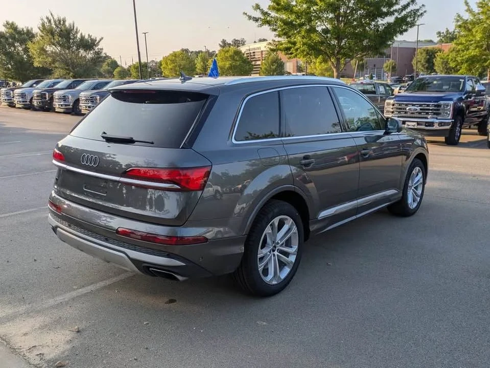 2025 Audi 4M Q7 - Image 3 of 13