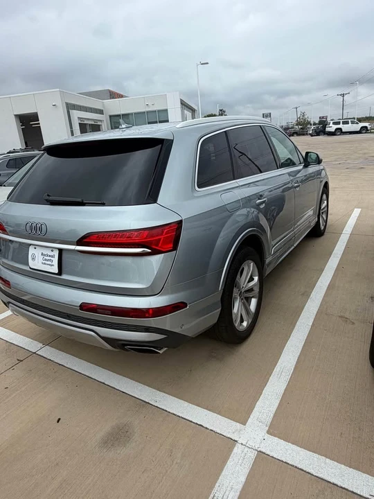 2025 Audi 4M Q7 - Image 4 of 9