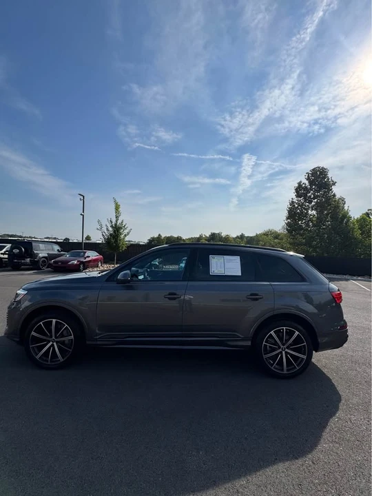 2025 Audi 4M Q7 - Image 4 of 10