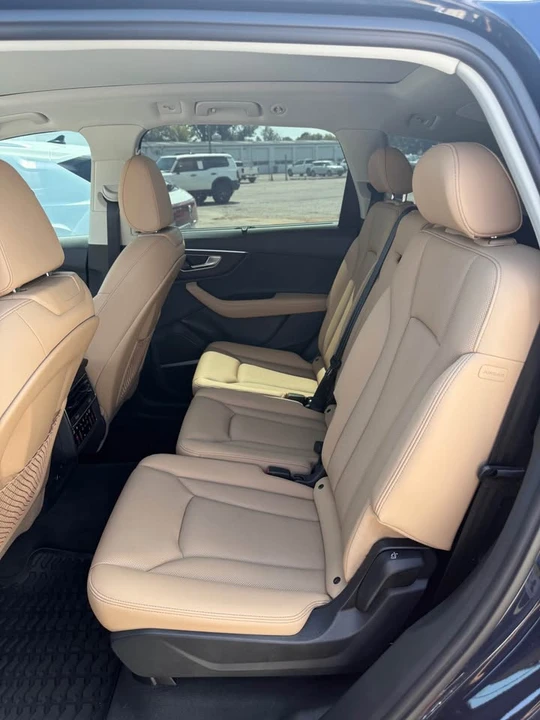 2025 Audi 4M Q7 - Image 11 of 17