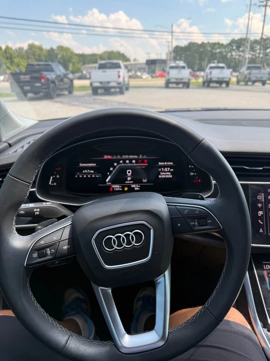 2025 Audi 4M Q7 - Image 6 of 17