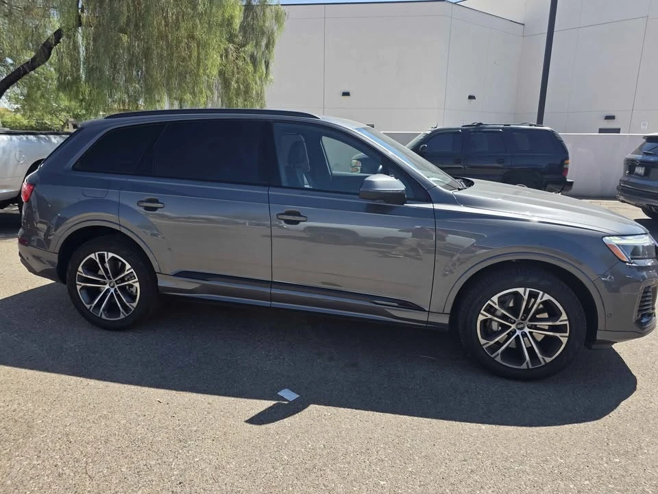 2025 Audi 4M Q7 - Image 3 of 10