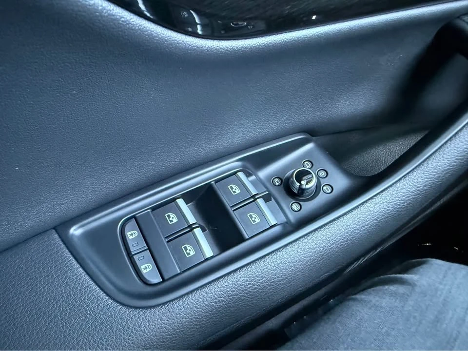 2025 Audi 4M Q7 - Image 16 of 17