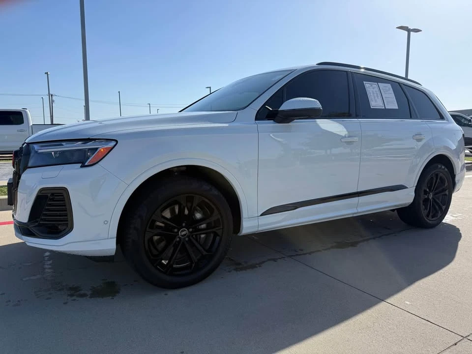 2025 Audi 4M Q7 - Image 4 of 17