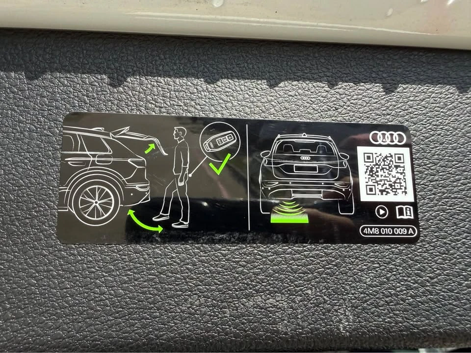 2025 Audi 4M Q7 - Image 9 of 17