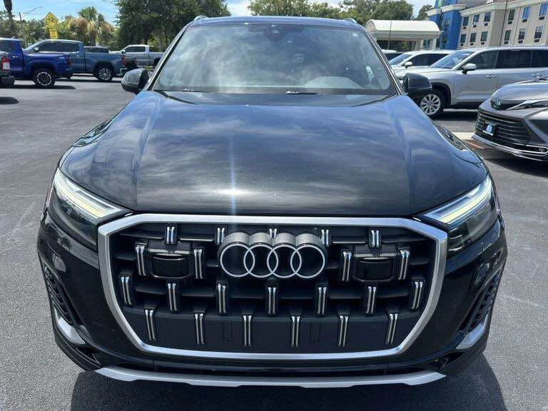 2025 Audi 4M Q7 - Image 2 of 8