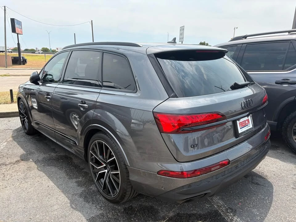 2025 Audi 4M Q7 - Image 4 of 7
