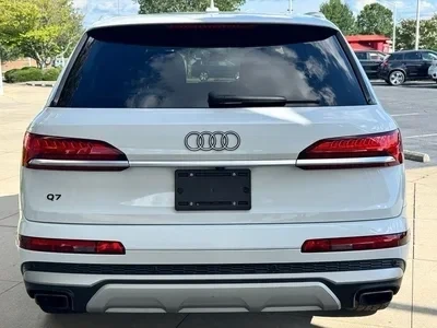 2025 Audi 4M Q7 - Image 4 of 8