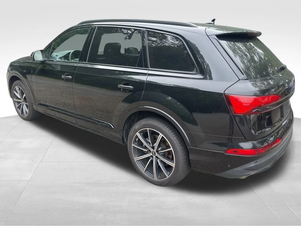 2025 Audi 4M Q7 - Image 2 of 12