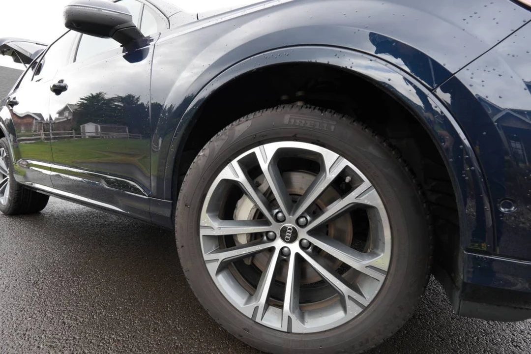 2025 Audi 4M Q7 - Image 16 of 17