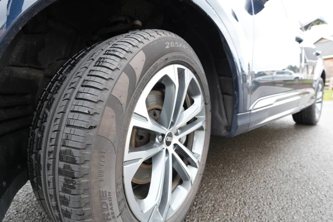 2025 Audi 4M Q7 - Image 17 of 17