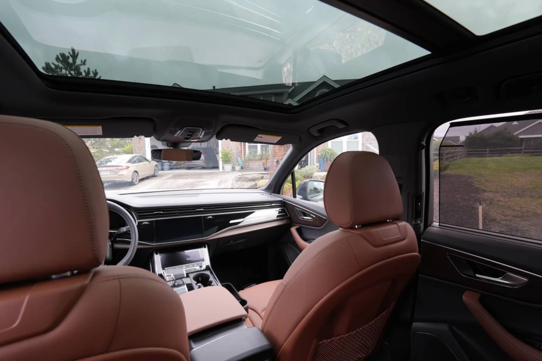 2025 Audi 4M Q7 - Image 10 of 17