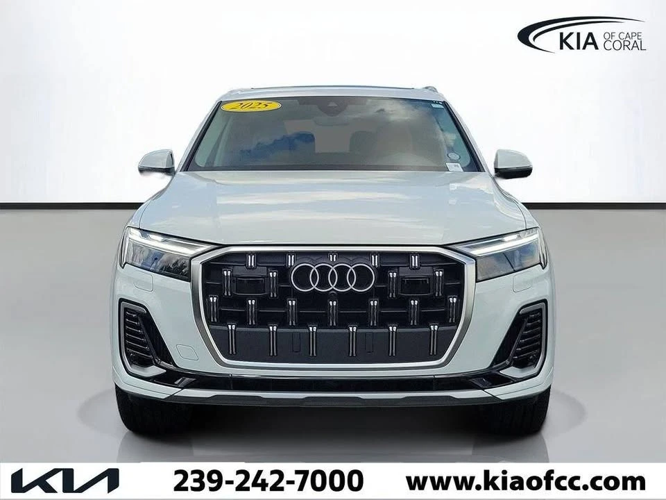 2025 Audi 4M Q7 - Image 2 of 20