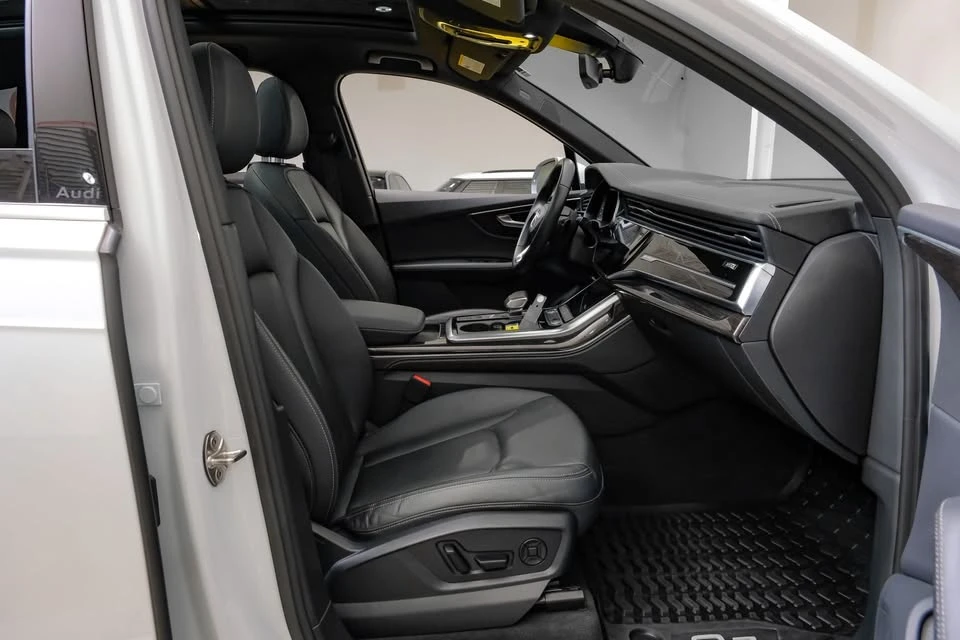 2025 Audi 4M Q7 - Image 5 of 20