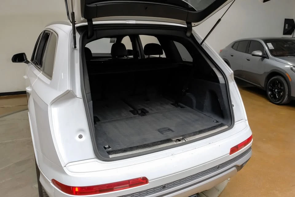 2025 Audi 4M Q7 - Image 8 of 20