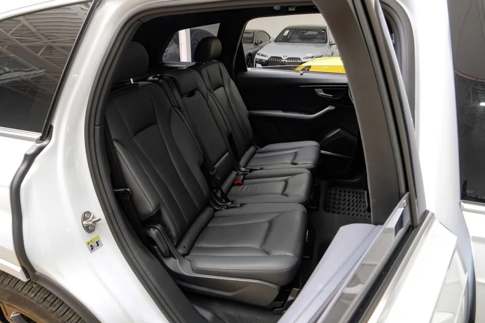 2025 Audi 4M Q7 - Image 10 of 20