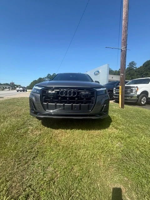 2025 Audi 4M Q7 - Image 2 of 20