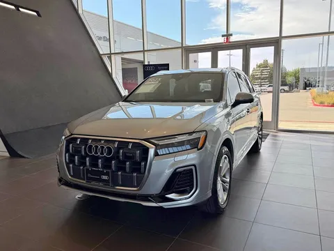 2025 Audi Q7 55 Premium Plus