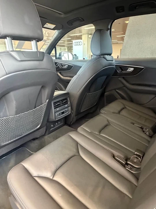 2025 Audi 4M Q7 - Image 4 of 9