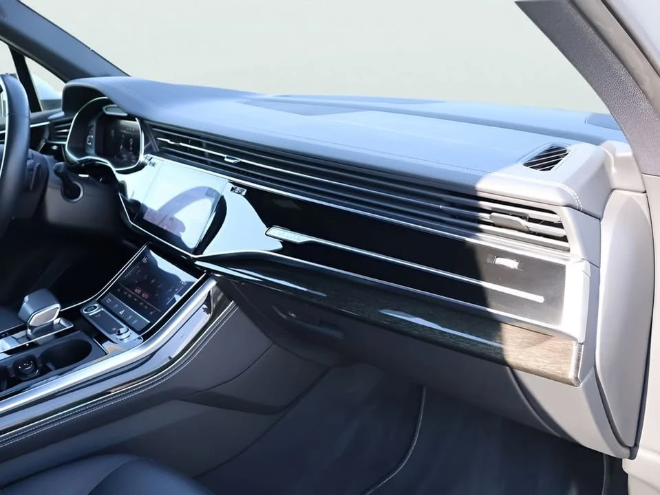 2025 Audi 4M Q7 - Image 10 of 20