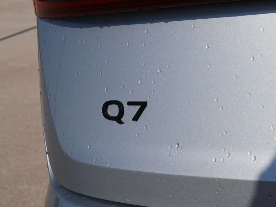 2025 Audi 4M Q7 - Image 8 of 20