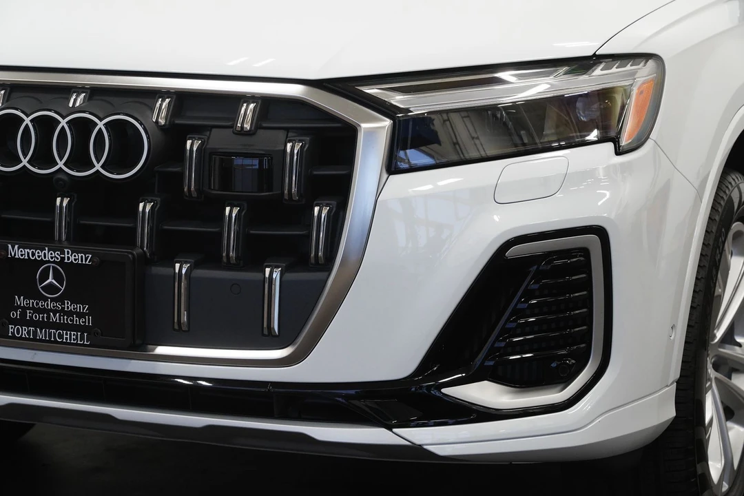 2025 Audi 4M Q7 - Image 8 of 12