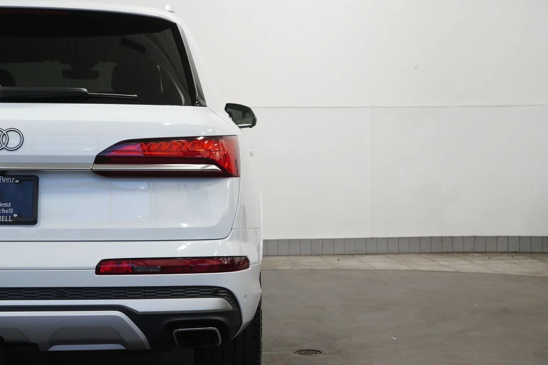 2025 Audi 4M Q7 - Image 12 of 12