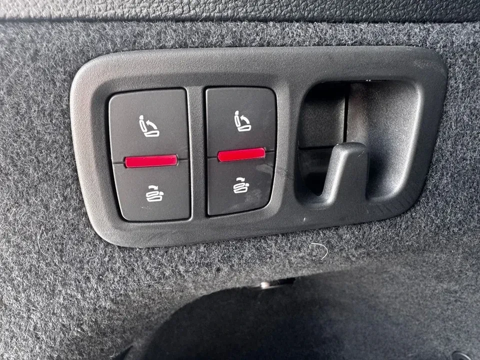2025 Audi 4M Q7 - Image 13 of 14