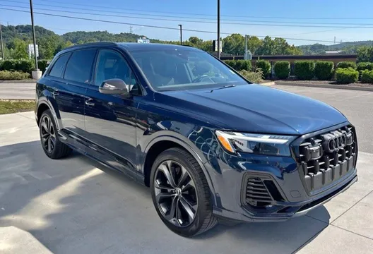 2025 Audi Q7 55 Prestige