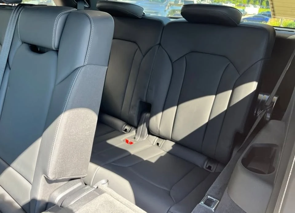 2025 Audi 4M Q7 - Image 8 of 9