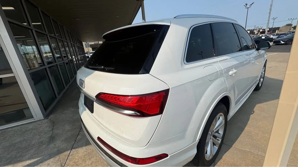 2025 Audi 4M Q7 - Image 4 of 14