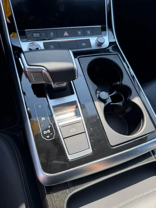 2025 Audi 4M Q7 - Image 14 of 16