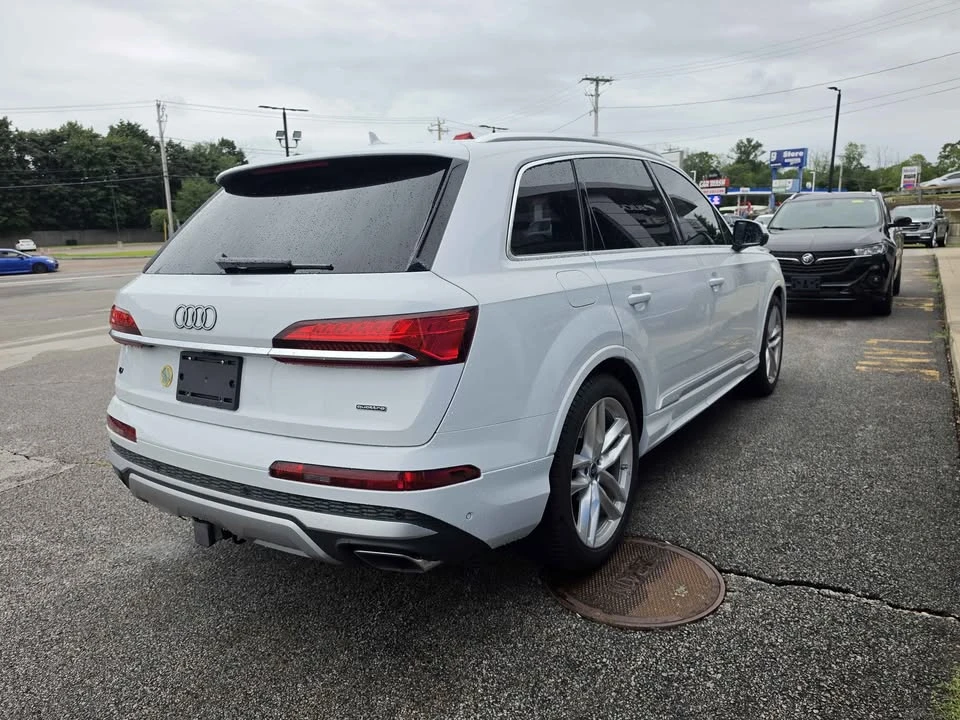 2025 Audi 4M Q7 - Image 3 of 14