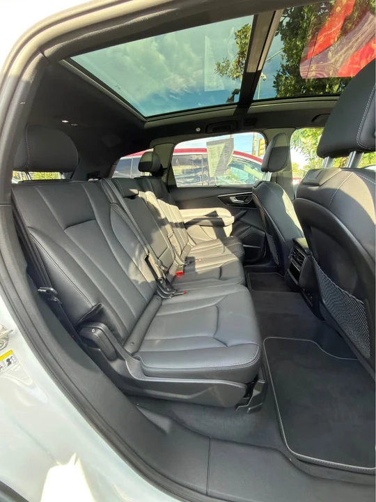 2025 Audi 4M Q7 - Image 6 of 17
