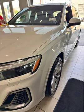 2025 Audi Q7 55 TFSI Premium Sport Utility 4D