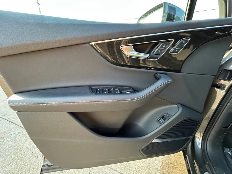 2025 Audi 4M Q7 - Image 11 of 15
