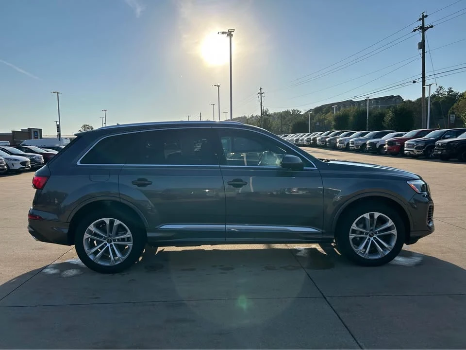 2025 Audi 4M Q7 - Image 5 of 15