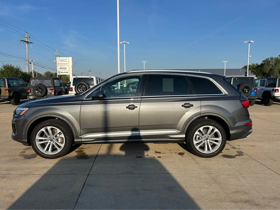2025 Audi 4M Q7 - Image 3 of 15