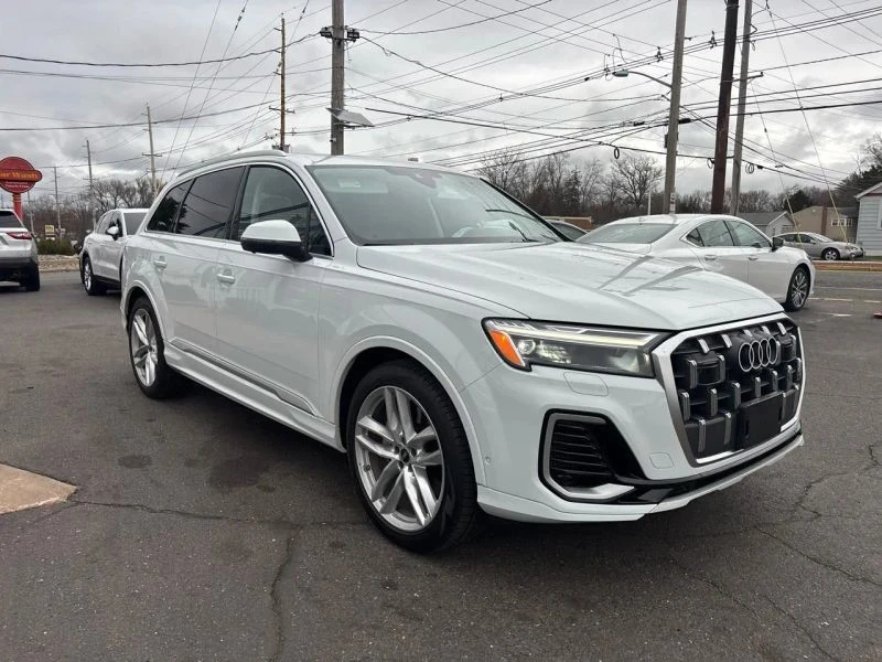 2025 Audi 4M Q7 - Image 9 of 12