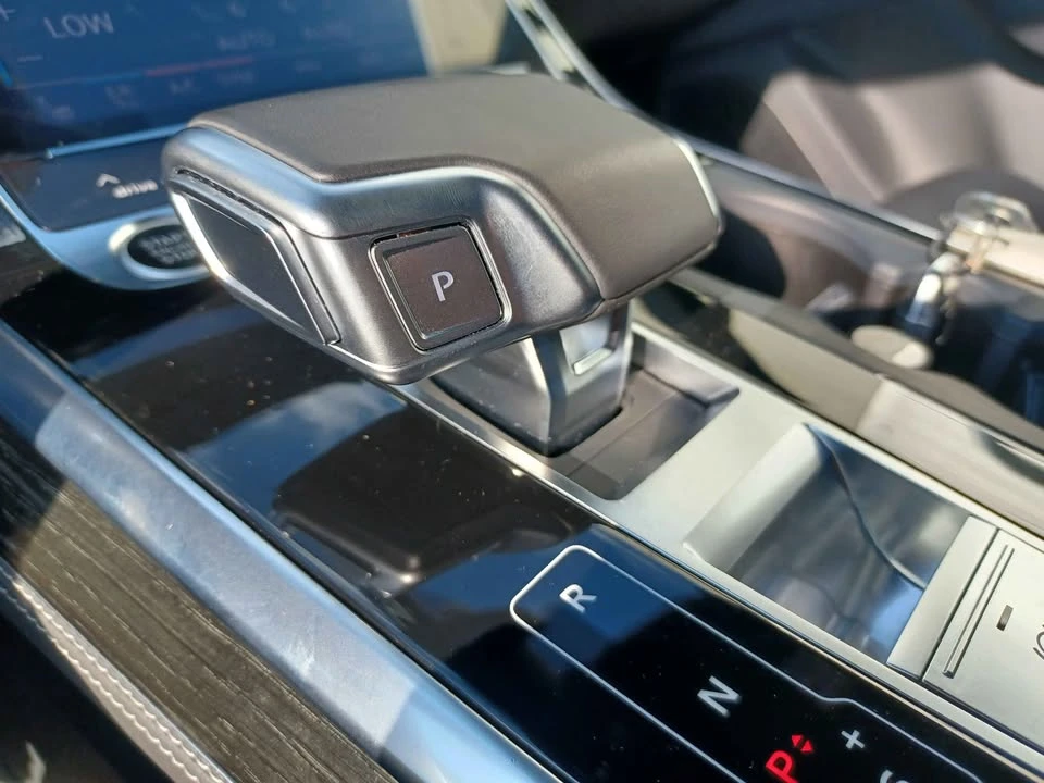 2025 Audi 4M Q7 - Image 14 of 20