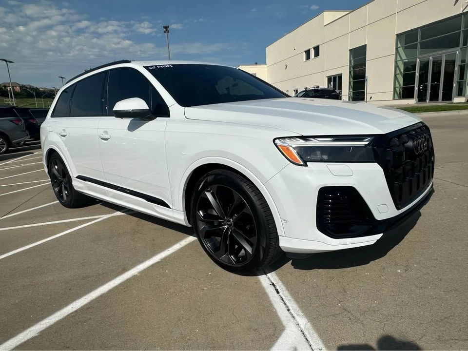 2025 Audi 4M Q7 - Image 3 of 14