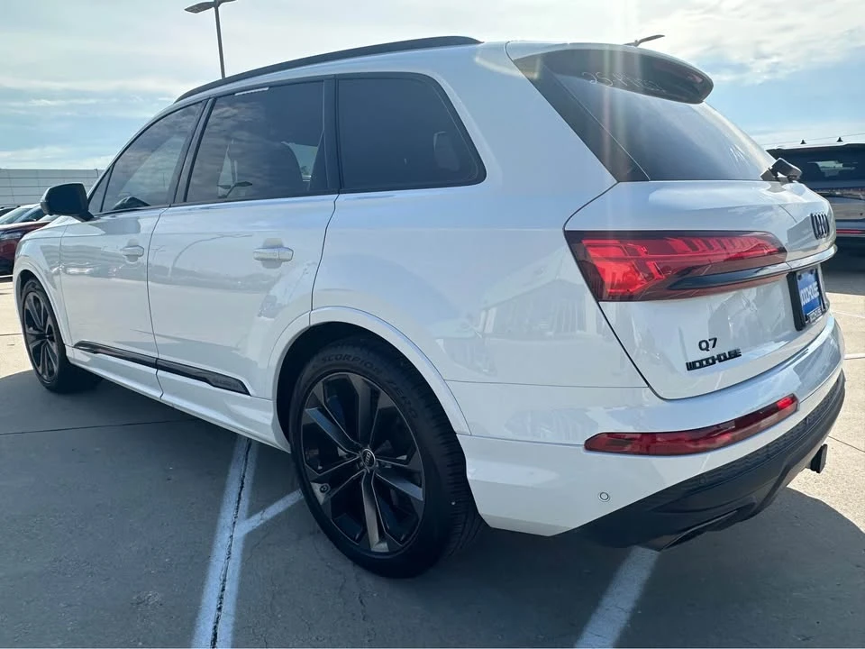 2025 Audi 4M Q7 - Image 8 of 14