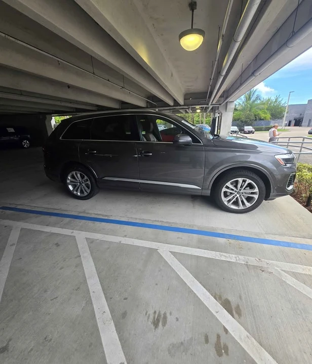 2025 Audi 4M Q7 - Image 4 of 19