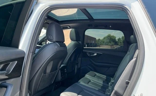 2025 Audi 4M Q7 - Image 8 of 17