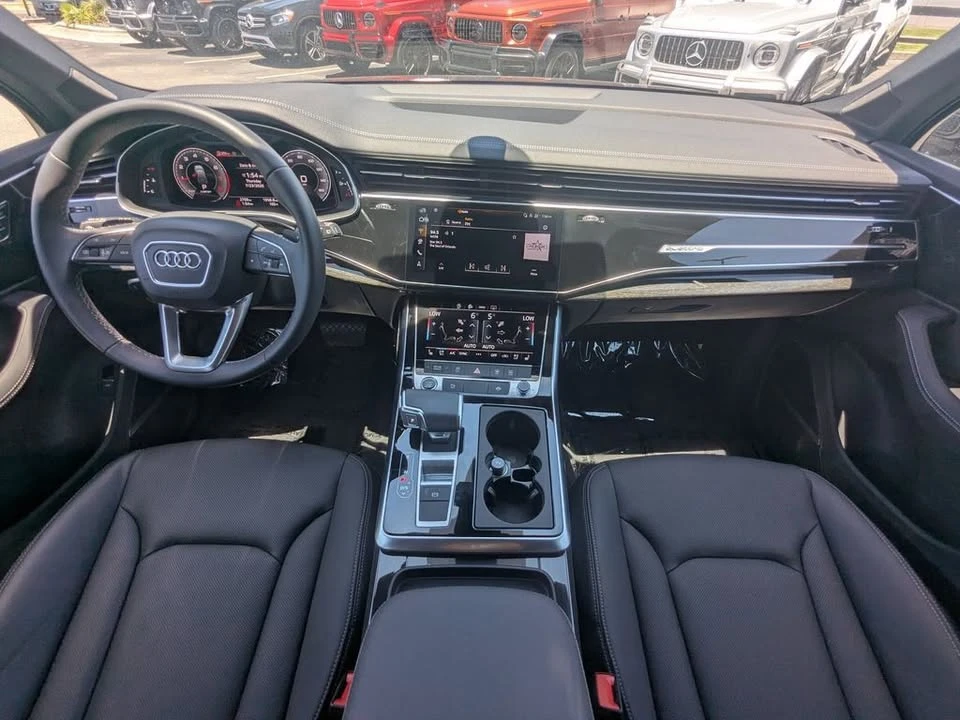 2025 Audi 4M Q7 - Image 2 of 20