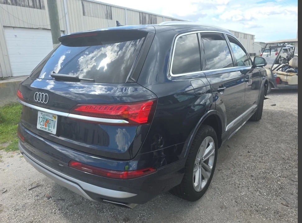 2025 Audi 4M Q7 - Image 6 of 9