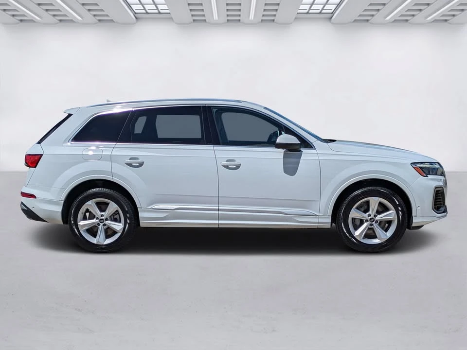 2025 Audi 4M Q7 - Image 3 of 10