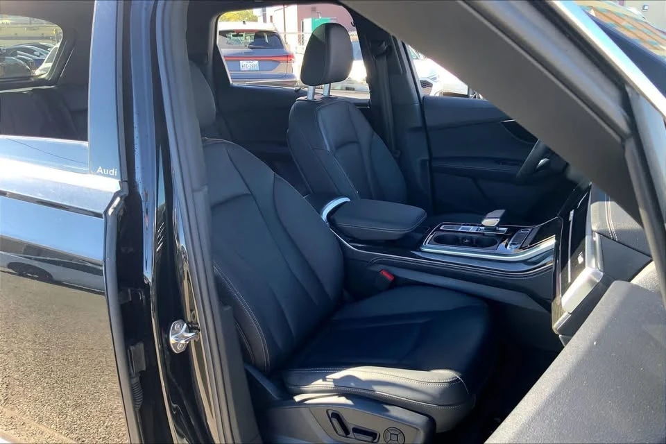 2025 Audi 4M Q7 - Image 8 of 20