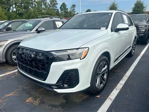 2025 Audi Q7 Premium Plus